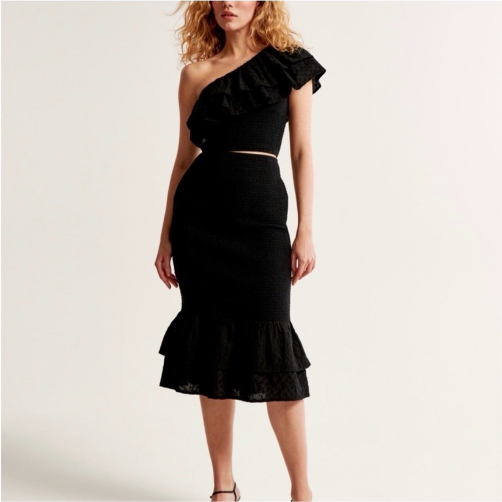 Abercrombie & Fitch One-Shoulder Black Crop Top & Ruffle Midi Skit Set